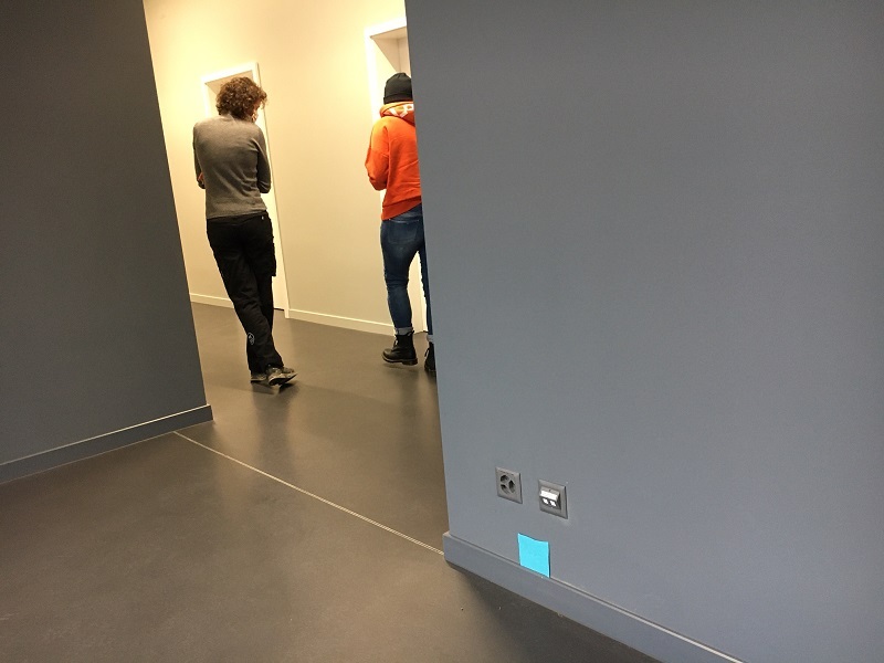 Übung Geruchsverteilung am Seminar Mantrailing Indoor